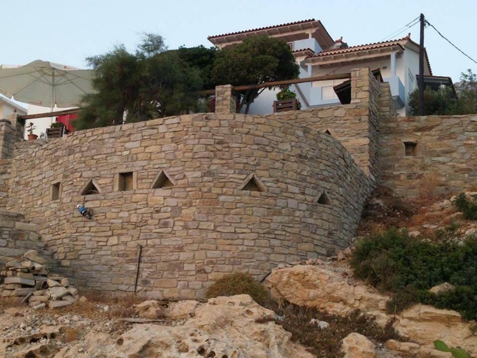 Hostal Ikarian Endless Blue Kouniadi Exterior foto