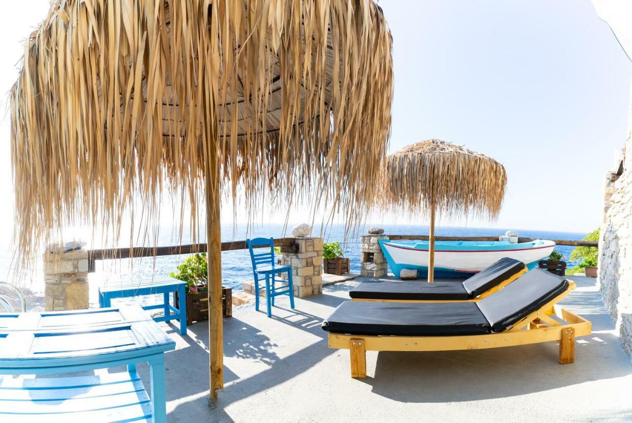 Hostal Ikarian Endless Blue Kouniadi Exterior foto